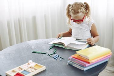 تحقیق تحلیل نحوی  کلامی دست نوشته های داستانی کودکان و نوجوانان